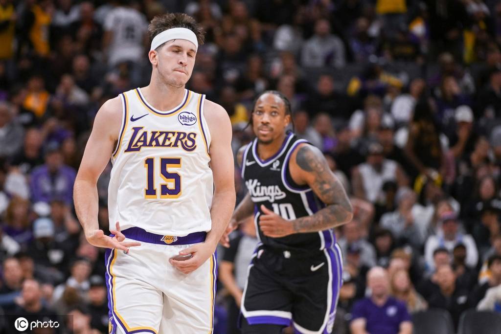 太离谱！湖人罚球46比18引对手不满 德罗赞无奈摇头