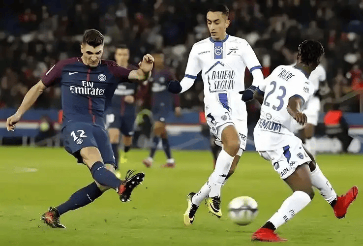 法甲激战：图卢兹VS欧塞尔预测分析